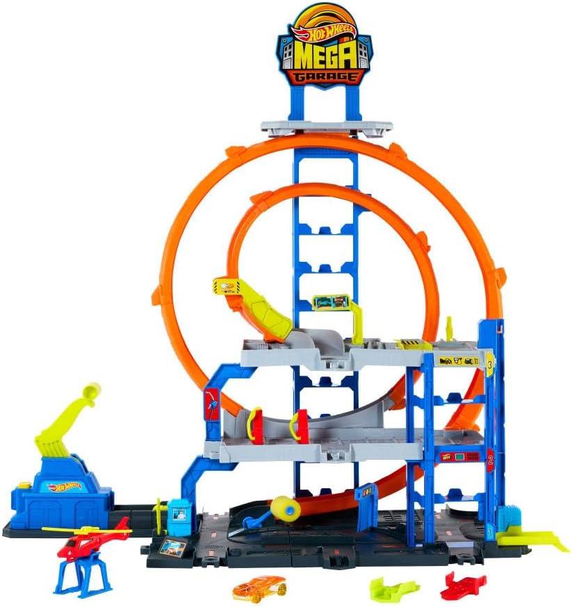 Hot Wheels Toy Car Track Set with Die-Cast Car & Helicopter, 2 Loops, Storage for 36 1:64 Scale Vehicles, Speed Snap Adapters, Mega Loop Garage, Large