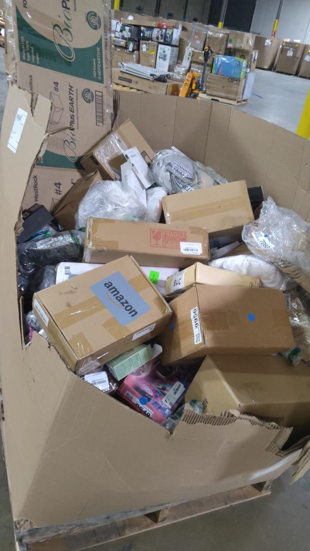 Pallet Of Salvage Items