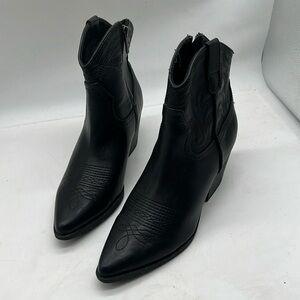 Soda Shoes Boots 10