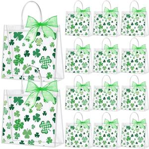 Wesnoy 24 Pcs St Patricks Day Clear Gift Bags with Handles Shamrock PVC Treat Totes with Ribbon Green Clover Gift Wrapping Bag Bulk for Irish Party Favor Supplies Holiday Gifts, 6.3 x 5.9 x 3.2 Inch