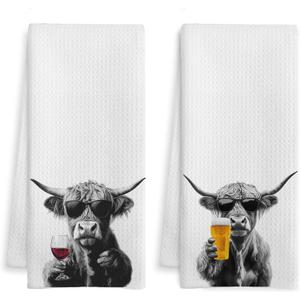 Funny Highland Cow Kitchen Bar Towels, Highland Cow Gifts for Women Men, Gifts for Wine Beer Lovers Decorative Hand Towels for Kitchen Bar Cart Decor, 16x24 Inch Set of 2