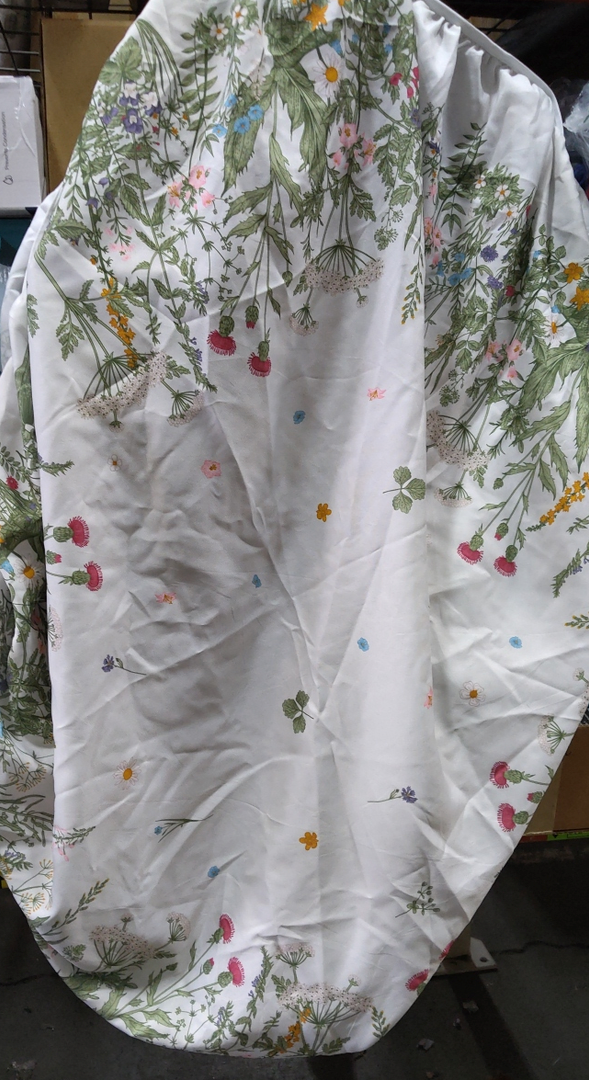 Table Cloth, Size 42x44