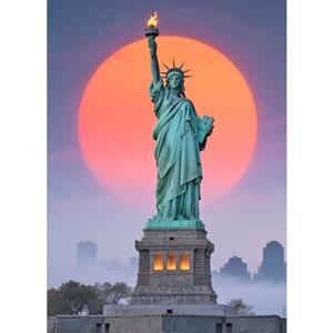 JZHYOAN Statue of Liberty Diamond Painting Kit Decor DIY Diamond Art Kits for Beginners Adults 5D Full Drill Crystal Rhinestone Round Gem Art Craft for Home Wall Decor Handmade Embroidery Gift 30x40cm