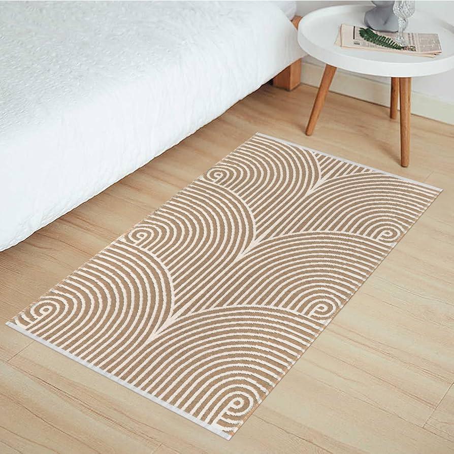 Tiffasea Indoor Door Mats, Front Door Mat 2'x3' Machine Washable Small Area Rug, Cotton Woven Indoor Outdoor Rugs Reversible Floor Mats for Bedroom/ Bathroom/ Kitchen/ Entry, Brown