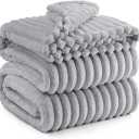 Bedsure GentleSoft Full Size Blanket for Bed - Cozy Soft Blankets for Womenn, Cute Large Fleece Throws for Girls, Light Grey, 84x90 Inches