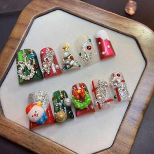 10 Pcs Handmade Press On Nails Medium Duck False Nails 3D Garland with Cute Rhinestone Decor Star Christmas Tree Design New Styles for Autumn Winter Easy to Apply Remove Reusable Glue on Nail(M)