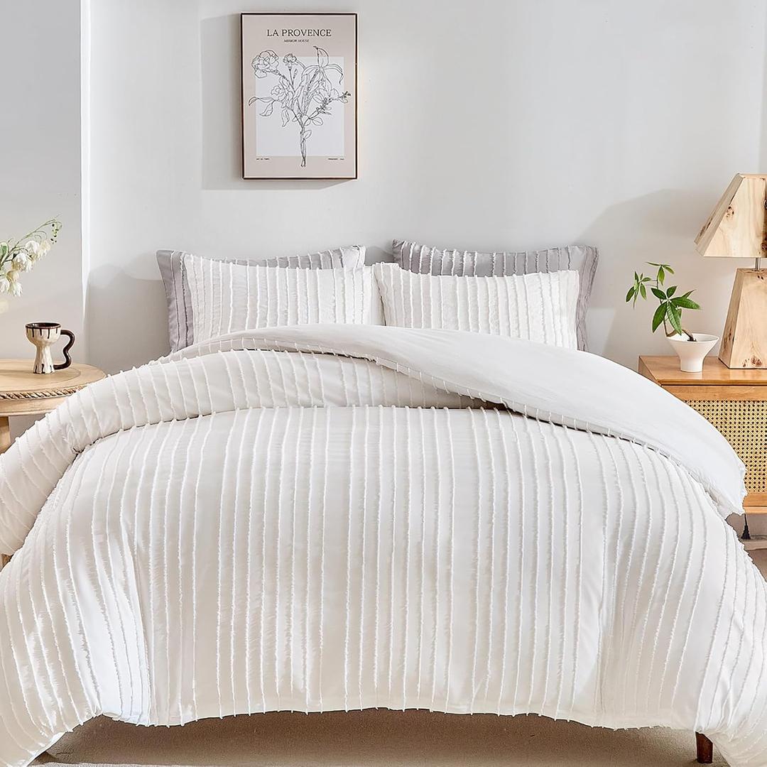 WARMDERN White Boho Duvet Cover Set Queen Size, Striped Textured Tufted Bedding Set, 3 Pcs Ultra Soft Washed Microfiber with Zipper Closure (Queen, White)