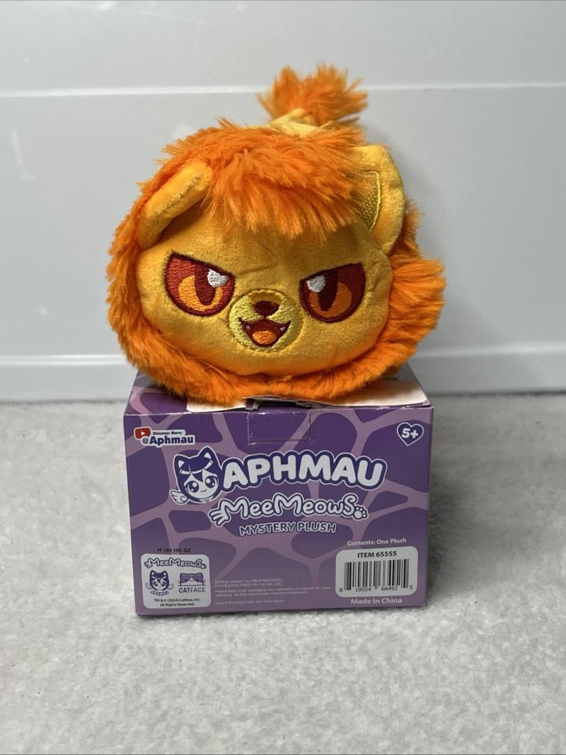 Aphmau 6” MeeMeow Mystery Plush – Series 1 Safari - 2 Pack; YouTube Gaming Channel, Blind Box, 2 of 8 Possible Safari MeeMeows, Official Merch