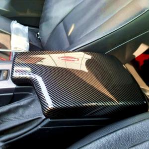 Carbon Fiber Color Armrest for BMW E90 E92, ABS Interior Center Consoles for BMW 325i 328i 335i
