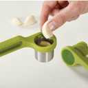 Joseph Joseph Helix Garlic Press Mincer Ergonomic Twist-Action Hand Juicer, Stainless Steel