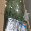 6FT Prelit Fluffy Noble Fir Artificial Christmas Tree with 500 Multicolor Lights& 9 Modes, Hinged Branches& 1400 Tips, Artificial Christmas Tree Includes Stand with Foot Switch for Holiday Home Decor (Natural Green)