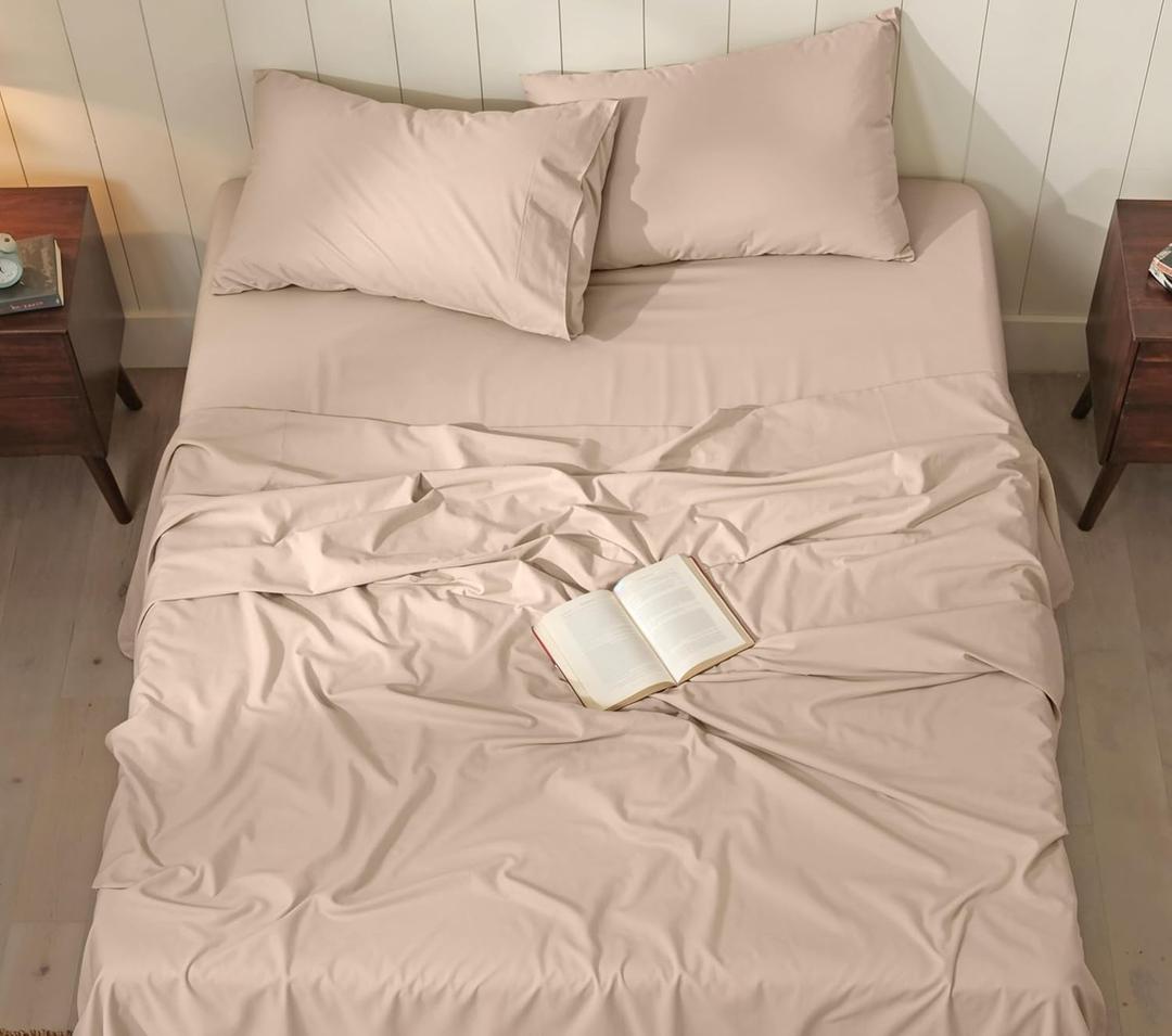 RUVANTI 100% Cotton Percale Sheets Queen Crisp Cooling Summer Bed Sheets for Hot Sleepers, Deep Pocket 14, Soft Peach Finish, Breathable & Durable Hotel-Style 4 Piece Set, Irish Cream
