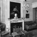 The House in Good Taste: Design Advice from America's First Interior Decorator (Dover Architecture)