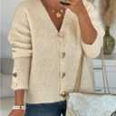 GORGLITTER Women's Button Down Cardigan Knit Sweaters Old Money Clothes Cozy Holiday V Neck Long Sleeve Cardigans Tops (L)