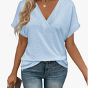 T Shirts Short Sleeve V Neck Tees Womens Tops Beach Vacation Fashion Clothes 2025 Casual Summer Spring Fall Outfits Size Medium