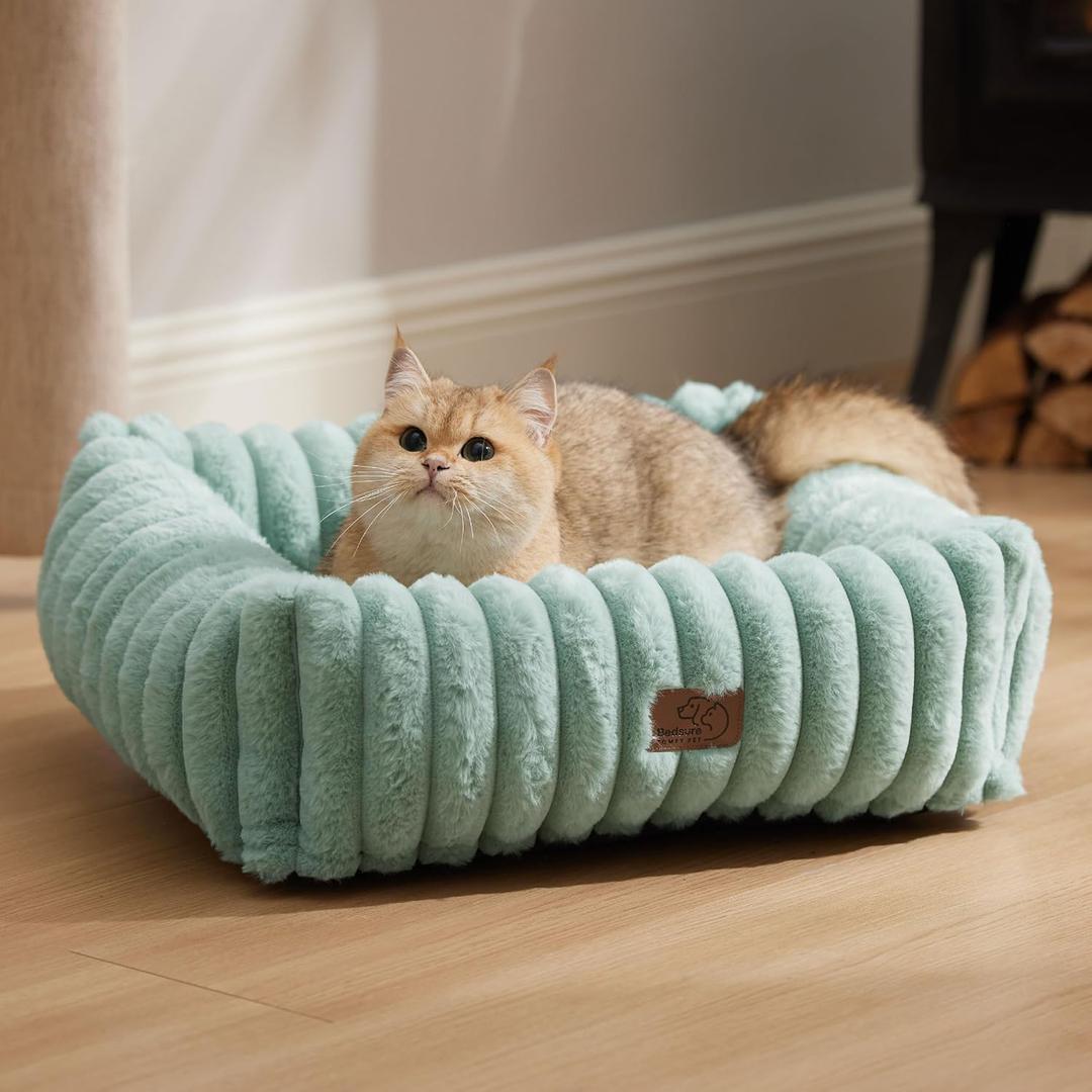 Bedsure Washable Dog Bed for Medium Dogs - Cute Furry Puppy Beds, Rectangle Orthopedic Corduroy Fleece Pet Beds with Removable Zipper Cover, 20x19x6inches, Green (20.0"L x 19.0"W x 6.0"Th)