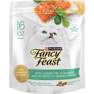 Purina Fancy Feast Dry Cat Food with Ocean Fish and Salmon - (Pack of 4) 16 oz. Bags BB 10/2026