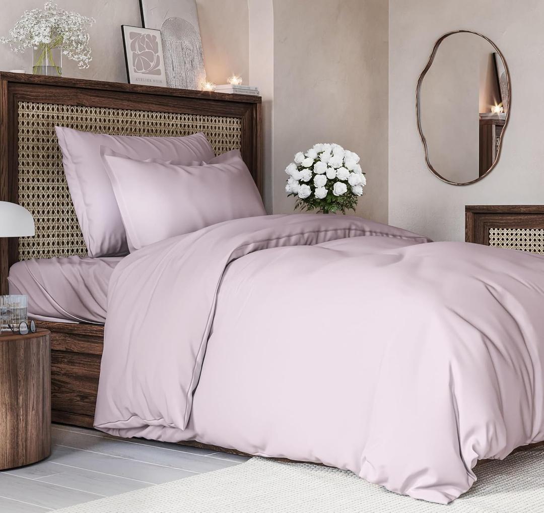 Duvet Cover Twin/Twin XL Size Set - Extra Soft Twin/Twin XL Size Duvet Cover 68 x 90 with 1 Pillow Shams - Hotel Luxury & Fade Free w/ Zipper Closures & Ties - Breathable Bedding Set (Light Lavender) (37 - Light Lavender (No Comforter))