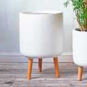 Modern  Tribeca Tripod Pot, Size 8.5x14"