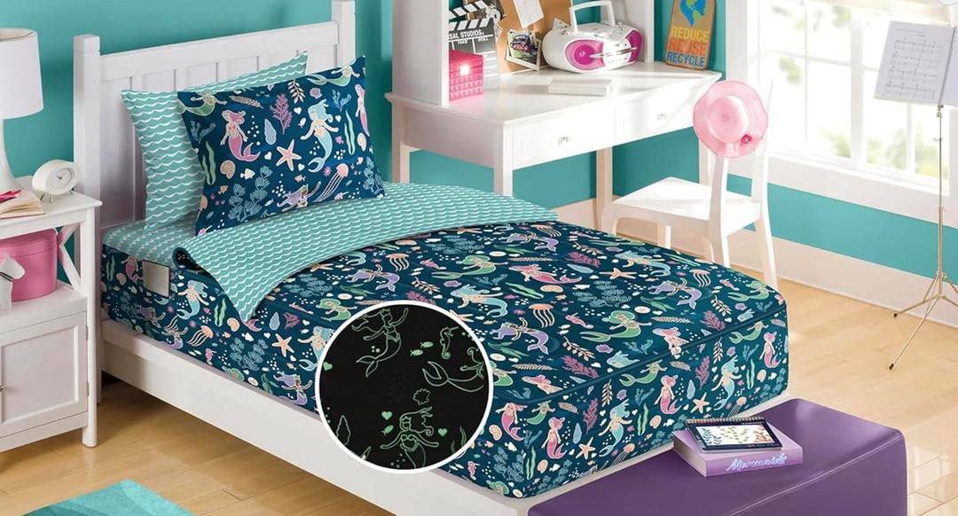 All-in-One Zippered Bedding Set for Kids Comforter, Fitted Sheet, Pillowcase, & Sham Set, for Hard-to-Make Beds - 100% Hypoallergenic & Vegan. This Set Glows in THE Dark!, Full
