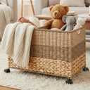 Cinnvoice 2317.516 in Wicker Storage Trunk with Wheels and Lid, Heavy Duty Rolling Wicker Basket for Blankets Large Toy Chest Water Hyacinth Woven Blanket Bin for Bedroom, Laundry Room