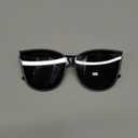 LVIOE Cat Eyes Sunglasses for Women, Polarized Oversized Fashion Vintage Eyewear for Driving Fishing - 99.99% UV Protection (A01 Black Frame/Gray Polarized Lenses)