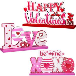 Sumind 3 Pcs Valentine Wooden Sign Table Decoration Be Mine Sign Happy Valentine Tabletop Centerpiece Flamingo Party Decor for Presents Wood Love Heart Decoration