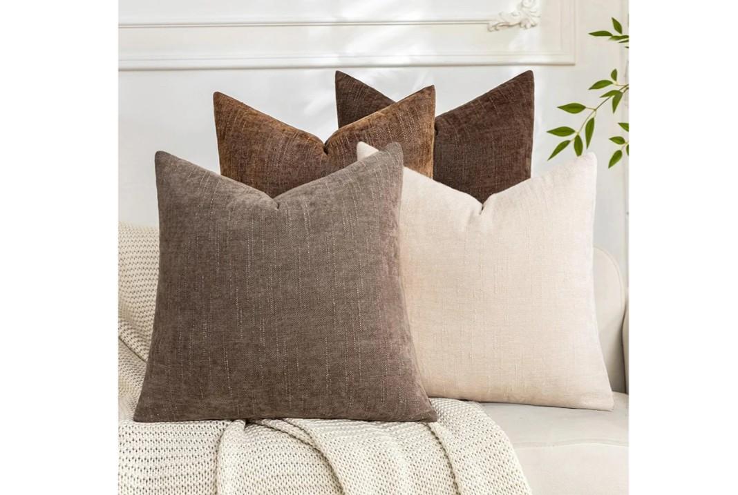 Set of 4 Soft Textured Decorative Throw Pillow Covers 18x18 Inch Cozy Farmhouse Cushion Cover Square Accent Pillow Cases for Bed Couch Sofa Living Room, Beige Taupe Brown