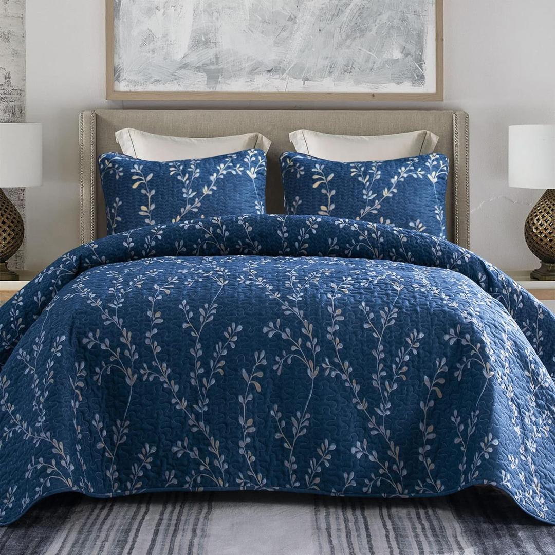 Exclusivo Mezcla Reversible Boho Quilts Queen Size, Navy Bedspreads Lightweight Coverlet All Season Flowers Quilt Bedding Set with Printed Floral Pattern (1 Quilt, 2 Pillow Shams) Queen (92"x96"), Floral Navy