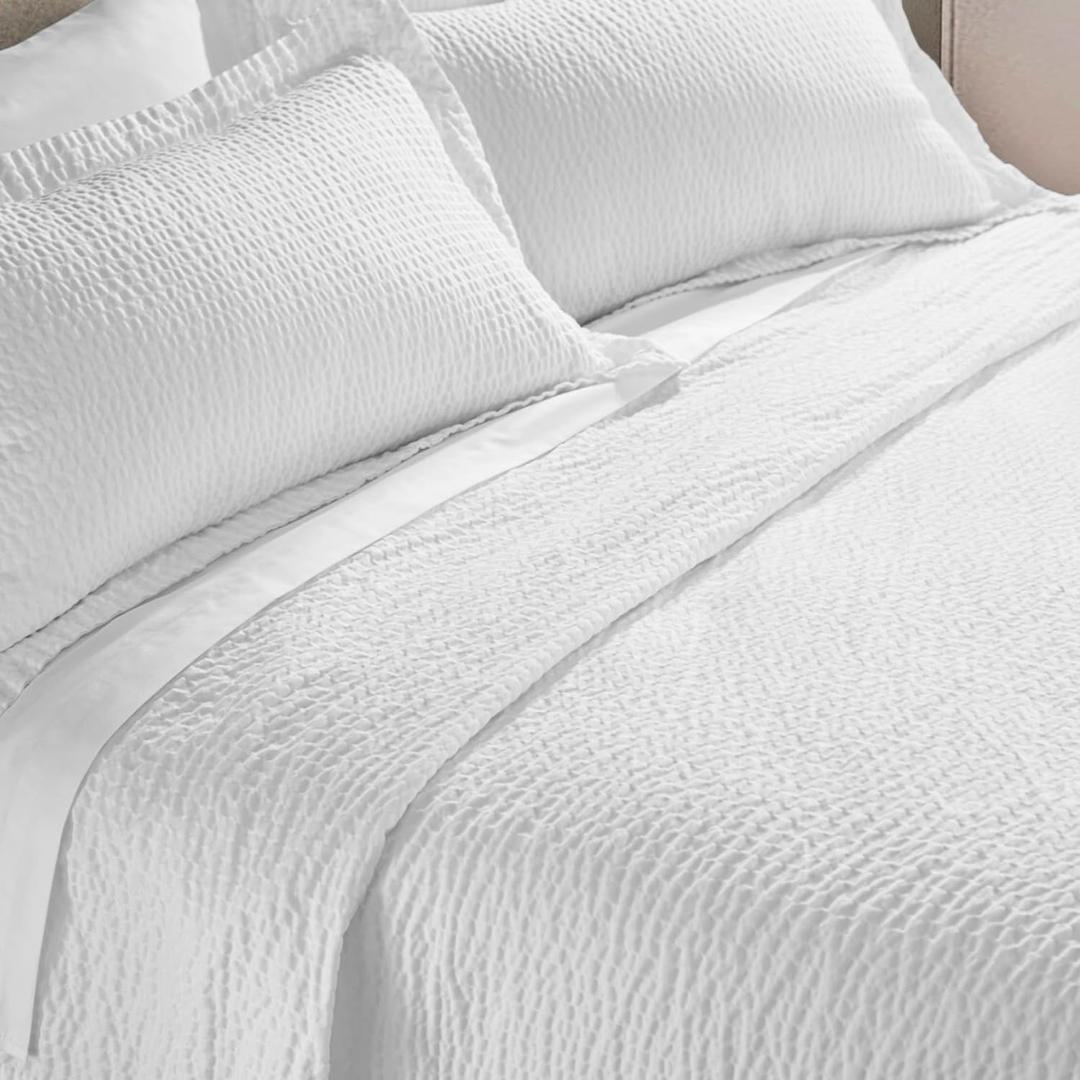 Courtyard by Marriott Coverlet King Size | Lightweight & Breathable Cotton Blend | Bedspread with Unique Wash-Activated Ripple Texture | Hotel Bedspread | White Quilt for All Season Comfort, White