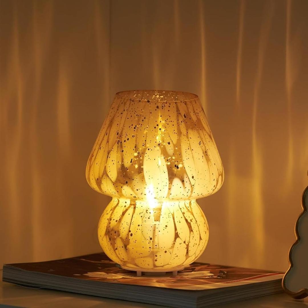 Glass Mushroom Lamp Cordless Table Lamp for Bedroom, Small Desk Bedside Lamps for Living Room, Mushroom Decor Cute Mini Modern Lamps Battery Operated for Night Stands, Aesthetic Home Living Room Decor (5.9*5.9*7.7 inches, Shattered Gold)