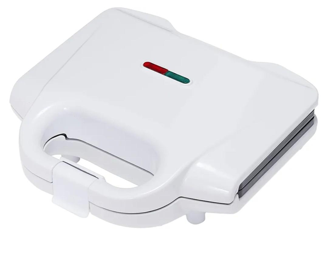 Basics Waffle Maker 2Slices White with Nonstick coating and Easy to Clean, 700W