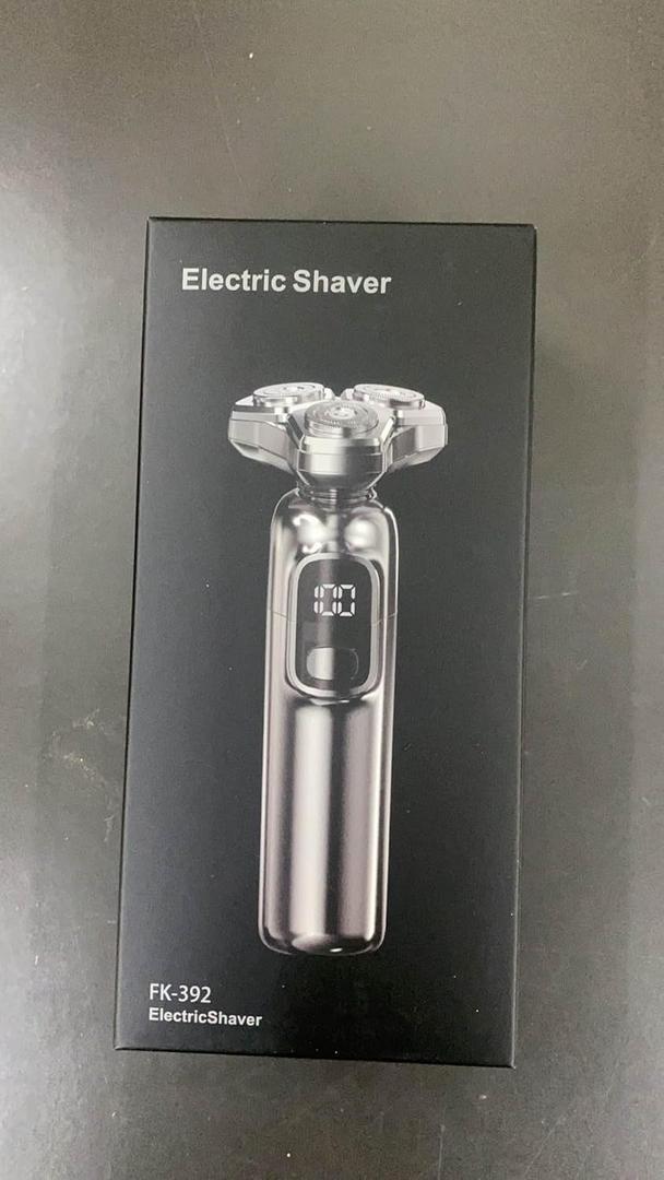 Electric Razor for Men, Wet and Dry Electric Shaver Rechargeable