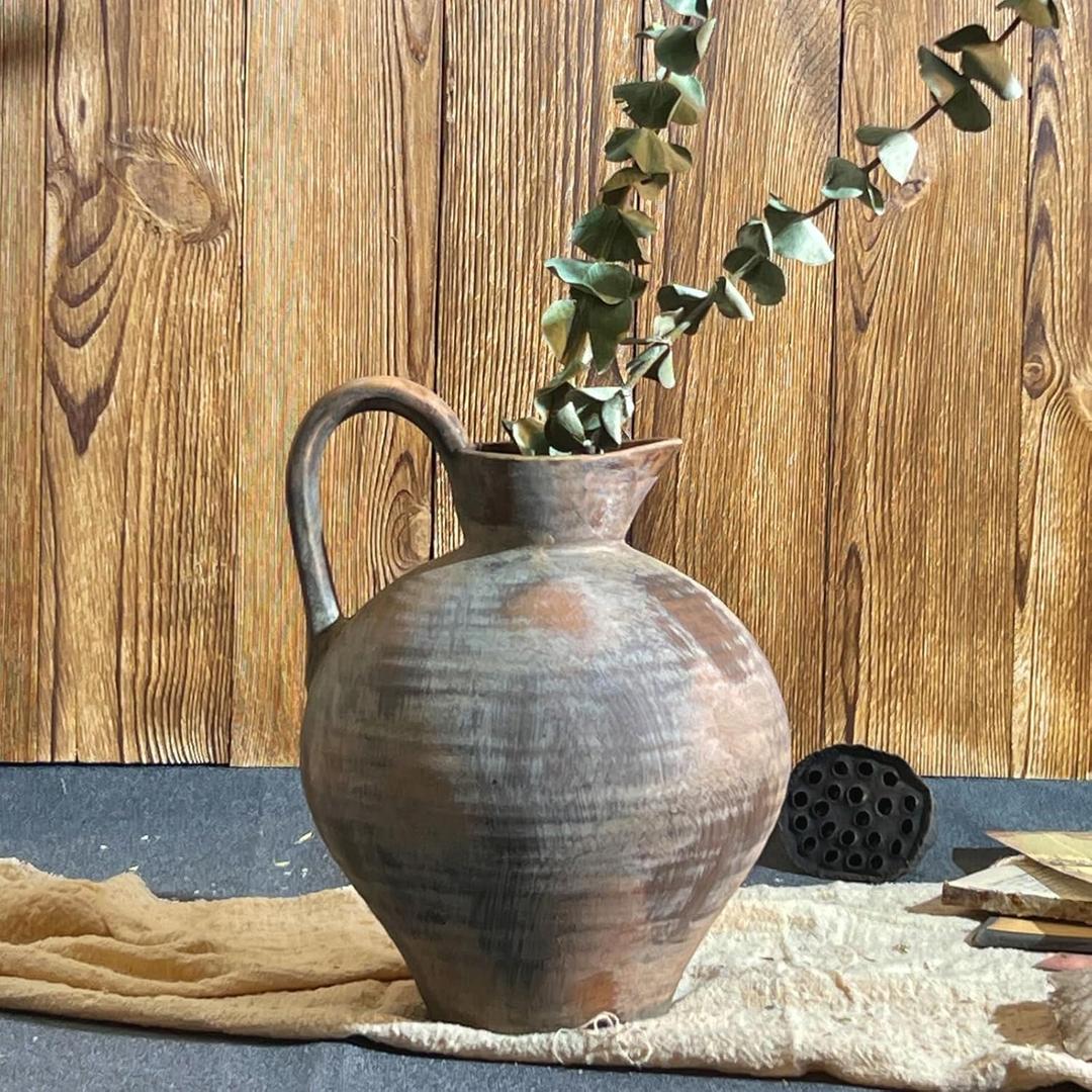 Ceramic Rustic Farmhouse Vase with Handle, 8.86 Inch Large Vintage Vase for Flowers, Home Decor Textured Flower Vases for Bedroom, Living Room, Wedding, Thanksgiving (Shape 1, Brown)