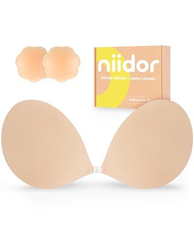 Niidor Adhesive Bra Sticky Invisible Push Up Bra for Women, Reusable Silicone Bra Strapless Backless with Nipple Covers for Wedding Party Dress Nude, Cup Size C½