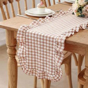 HunnmingRe 1 Pcs Brown Plaid Gingham Ruffle Table Runner 118 x 13.8'' Farmhouse Table Runner 100% Cotton Scalloped Long Dresser Scarves for Mothers Day, Dining Room, Wedding, Kitchen Rustic Home Decor