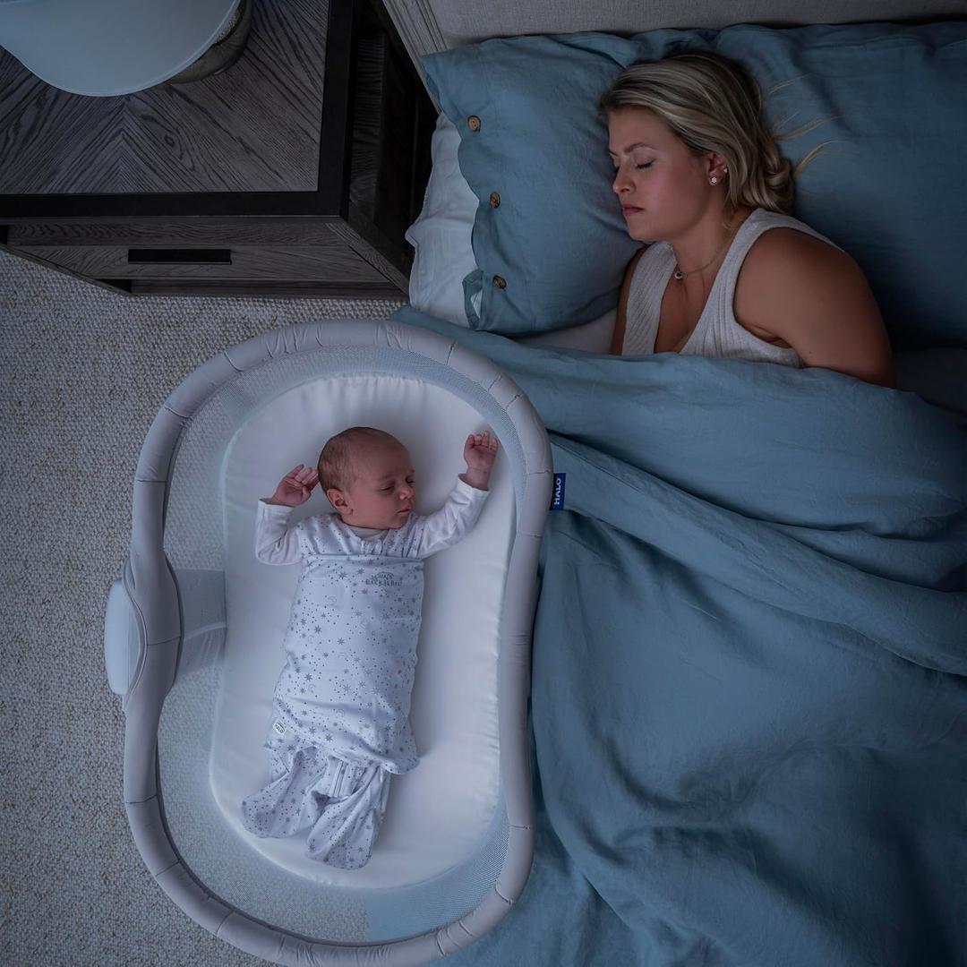 HALO BassiNest Soothing Swivel Sleeper 3.0S Over-Bed Baby Bassinet with 360 Rotation, Adjustable Height, Breathable Mesh, Calm Sounds & Vibrations, Safe Close Sleeping, Lowering Wall for Easy Access