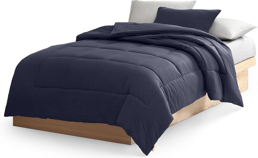 UGG Twin/XL Twin Comforter Set with 1 Pillow Sham, Lightweight Down Alternative Blanket, All Season, Washable & Hypoallergenic Bedding Set for College Apartment or Dorm Essentials, Navy Blue (Lenora)