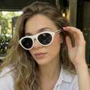 SODQW Cat Eye Sunglasses for Women Trendy Retro Oval Frame with UV Protection for Travel & Everyday Wear
