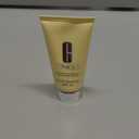 Clinique Dramatically Different Moisturizing Lotion+ SPF 35 | Face Moisturizer For Dry to Dry Combination Skin Types | Hydrating + Sun Protection, 1.7 Fl Oz