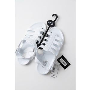 MIA WOMEN'S FLIP FLOPS SIZE 8