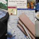 Building Your House on the Lord: A Firm Foundation for Family Life (Fisherman Bible Studyguide Series)