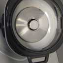 BLACK+DECKER Rice Cooker 6-Cup (Cooked) with Steaming Basket, Removable Non-Stick Bowl, White
