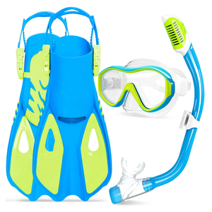 GoseWave Snorkeling Gear for Kids, Kids Snorkel Set for Ages 5-15, Anti-Fog Diving Mask and Dry Top Snorkel Set, Unisex Swimming Goggles with Nose Cover S/M