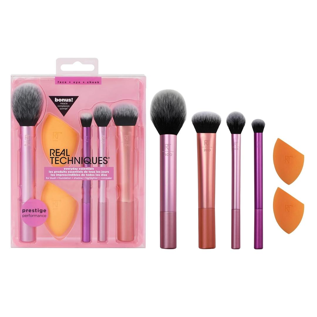 Real Techniques 6 Piece Everyday Essentials Makeup Brush Set, Includes 4 Brushes & 2 Makeup Sponges, For Foundation, Blush, Bronzer, Contour, Eyeshadow, & Powder, Travel Gift Set, Cruelty-Free & Vegan (1 Count (Pack of 1))