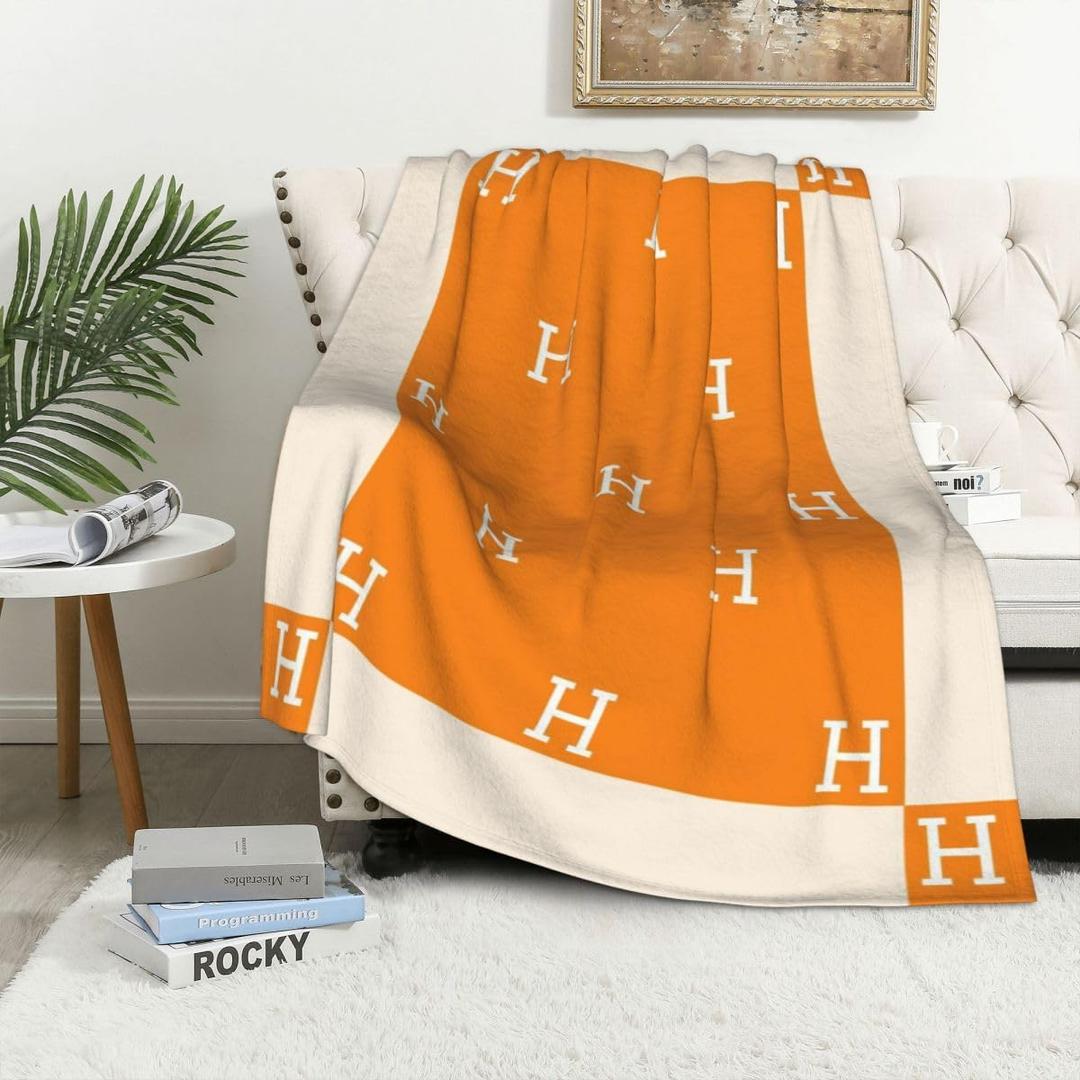 h Blankets, Fleece Throw Blanket Ultra-Soft and Warm, Plush Lightweight Blanket for Couch, Sofa, Bed, Cozy All Season Home Decor Gift (Orange, 40"x50")