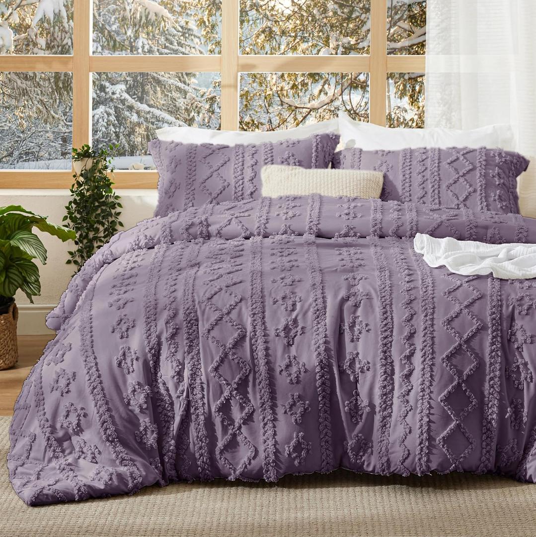 Bedsure Tufted Boho Comforter Set Queen Size - Grayish Purple Boho Bed Set, GentleSoft 3 Pieces Farmhouse Shabby Chic Embroidery Bedding, Gifts for Woman, Jacquard Queen Comforter for All Seasons
