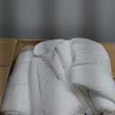 Amazon Basics White Down Alternative Comforter and Duvet Insert with Corner Tabs, Machine Washable, Full/Queen, Light