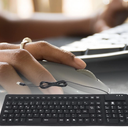Digital Innovations 4250400 Easy View USB Keyboard Large Print Keys (Black)