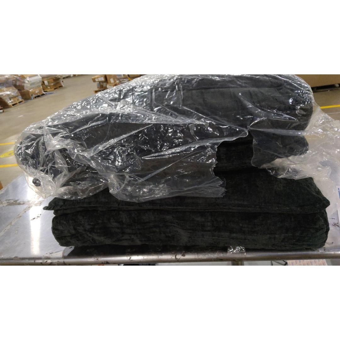 2 Cushions, Color Black, Length:28 Inches, Width: 35 Inches, Height: 7 Inches